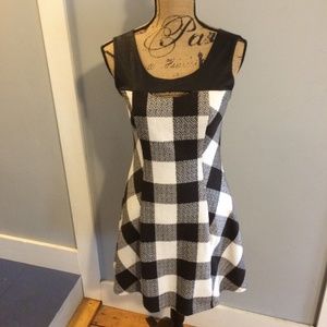 Monteau Shift Black White Fit Flare Size M Lined